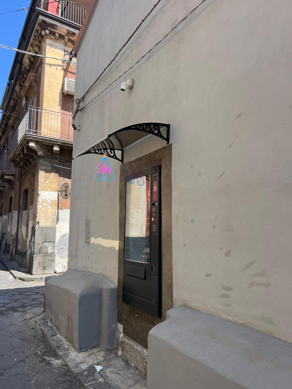 King House Catania Hostel Ostello Exteriör bild